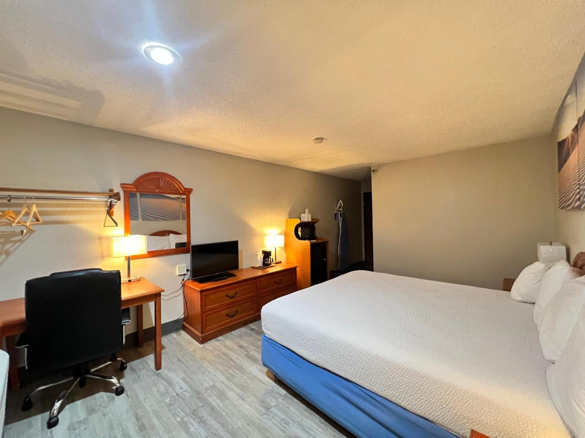 Antelope Inn & Suites Clearfield Екстериор снимка