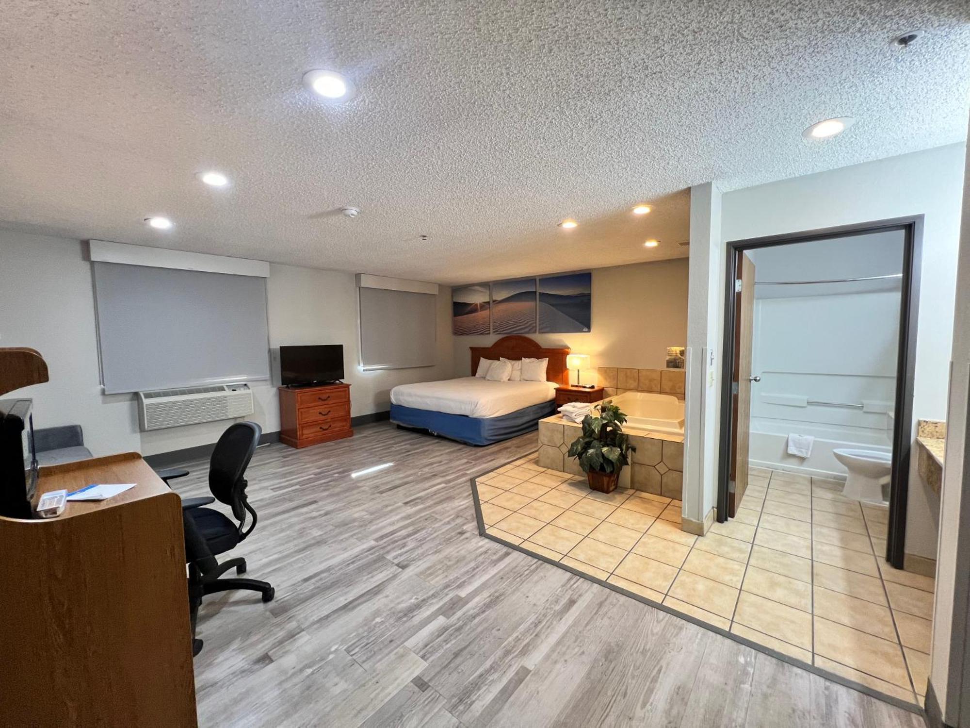 Antelope Inn & Suites Clearfield Екстериор снимка
