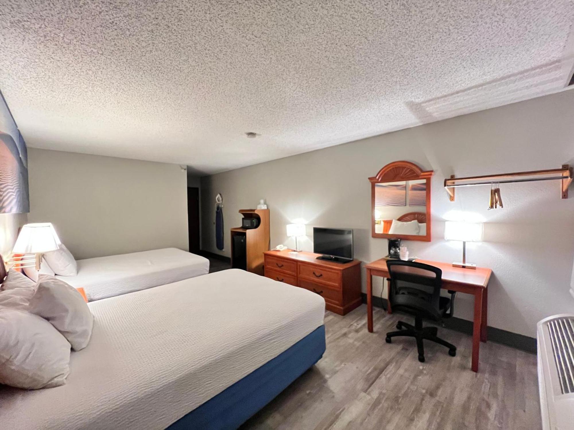 Antelope Inn & Suites Clearfield Екстериор снимка